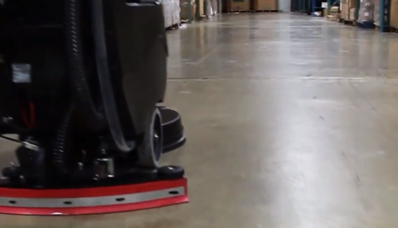 https://pacificfloorcare.com/wp-content/uploads/2020/04/scrubber-in-use-at-squeegee.jpg